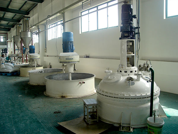 涂料生產(chǎn)線.jpg 涂料生產(chǎn)線.jpg